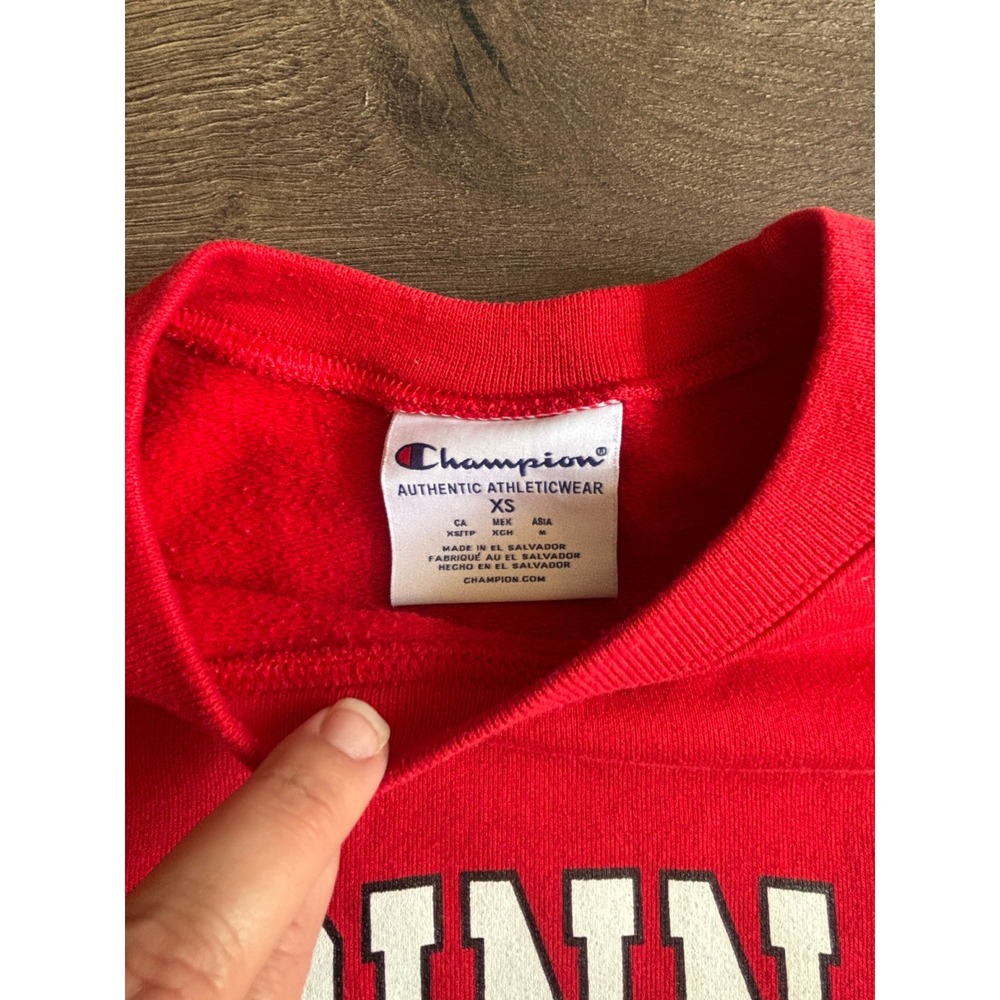 Champion Cincinnati Bearcats Crewneck Sweatshirt Red XS NCAA Collegiate Pullover - Picture 3 of 8